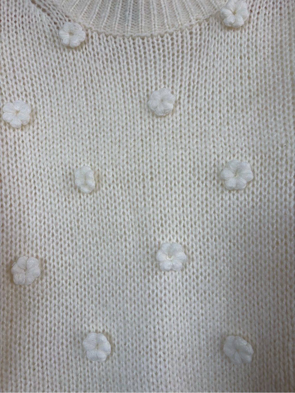 Farm Rio Cream Handmade Flowers TurtleNeck Sweater w/ Appliqué Puff Sleeves S:M - Picture 2 of 12